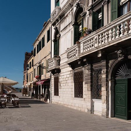 Rousseau'S Apartment Venedig Eksteriør billede